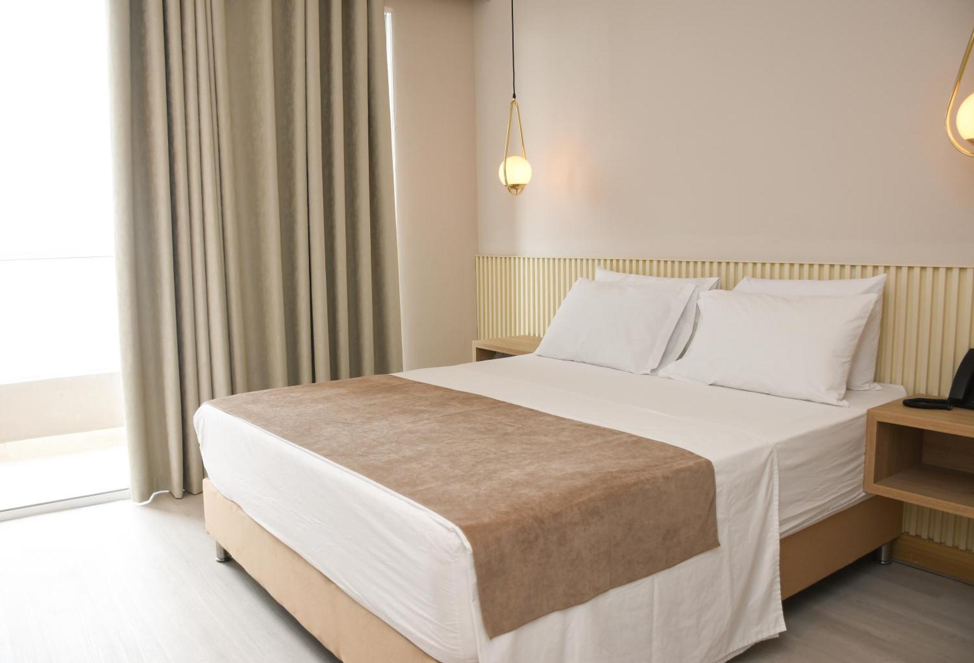 Ciela Hotel Coveñas Exteriér fotografie