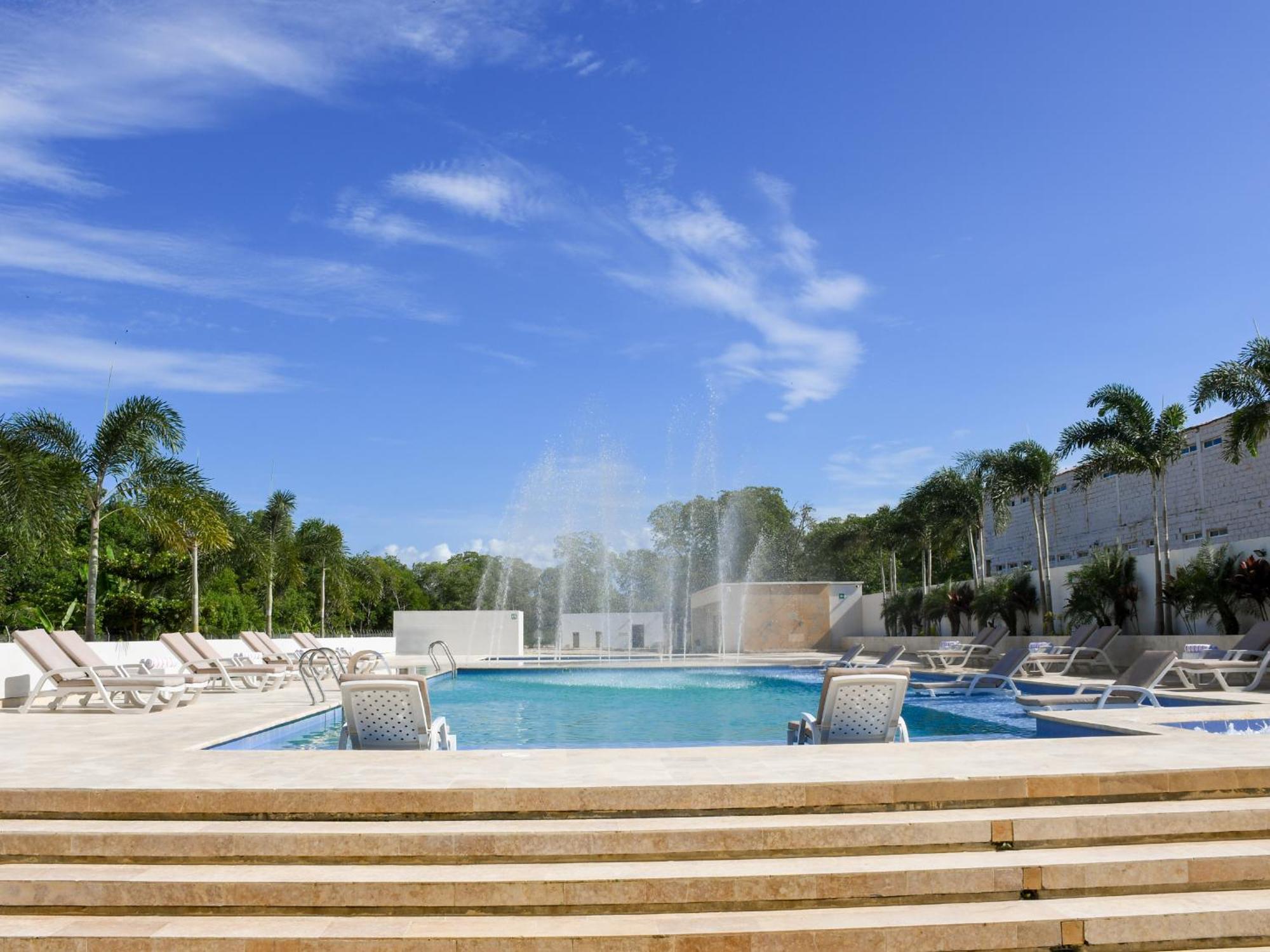 Ciela Hotel Coveñas Exteriér fotografie